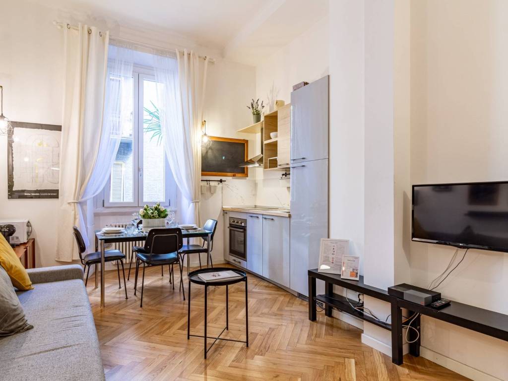 appartamento in vendita a Milano in zona Isola