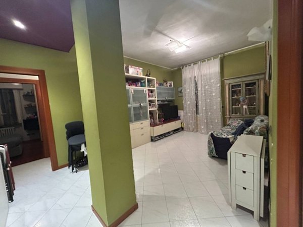 appartamento in vendita a Milano in zona Lorenteggio