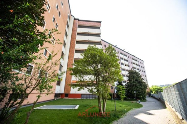 appartamento in vendita a Milano in zona San Cristoforo
