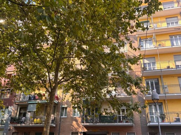 appartamento in vendita a Milano in zona Chiesa Rossa