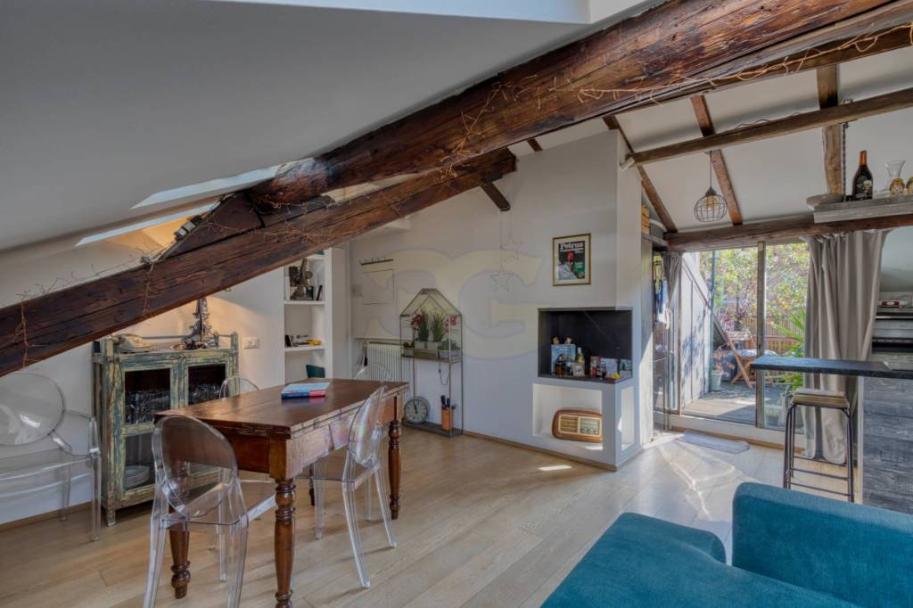 appartamento in vendita a Milano in zona Porta Venezia