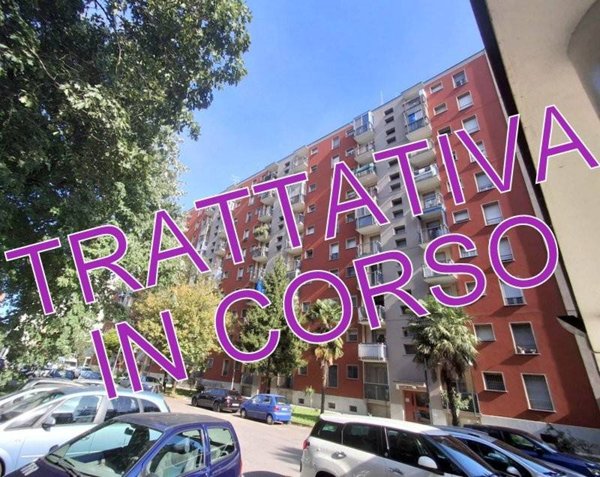 appartamento in vendita a Milano in zona Chiesa Rossa