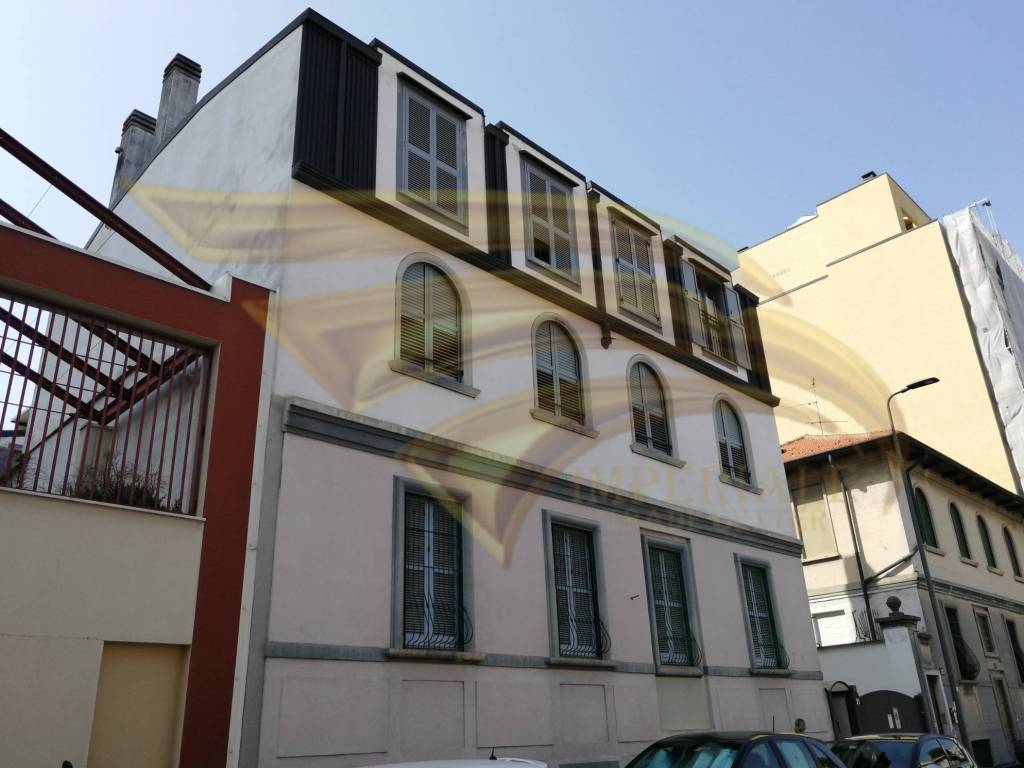 appartamento in vendita a Milano in zona Corvetto