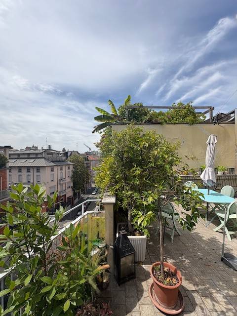 appartamento in vendita a Milano in zona XXII Marzo