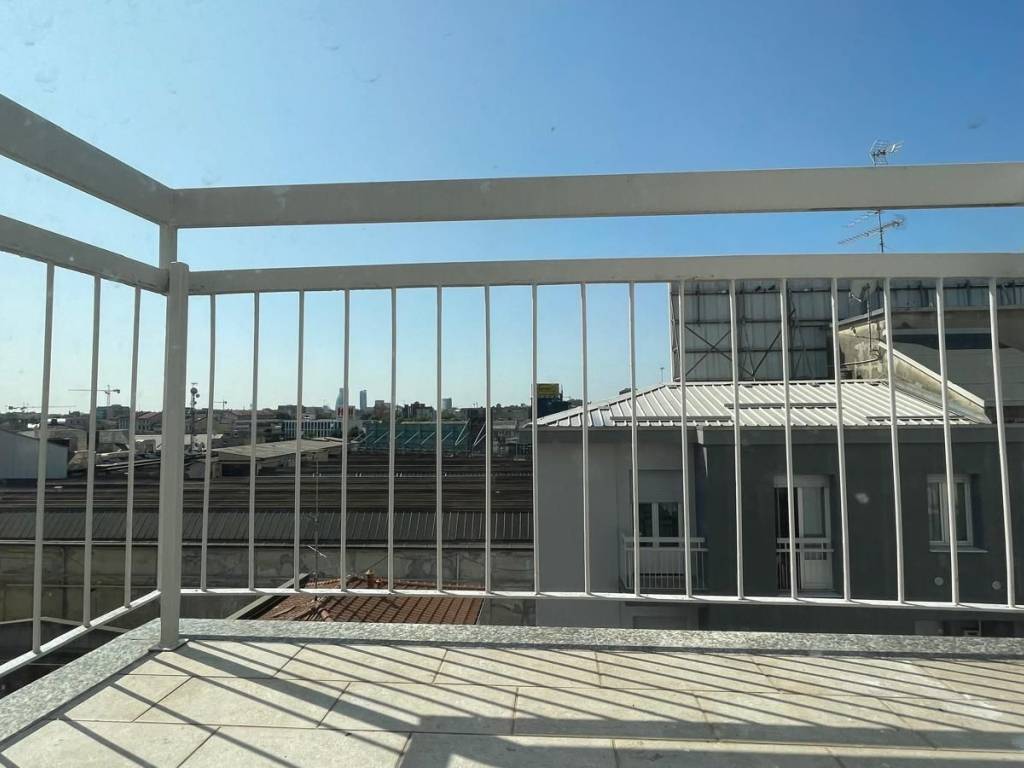 appartamento in vendita a Milano in zona Bovisa