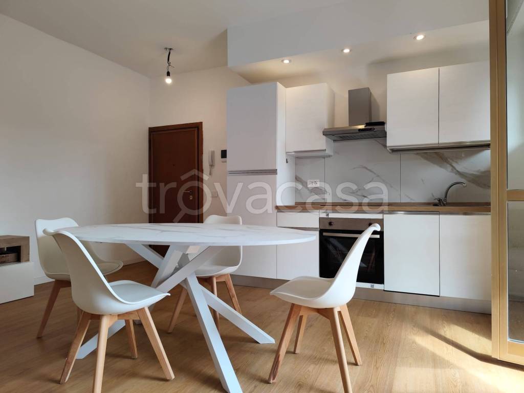 appartamento in vendita a Milano in zona Rogoredo