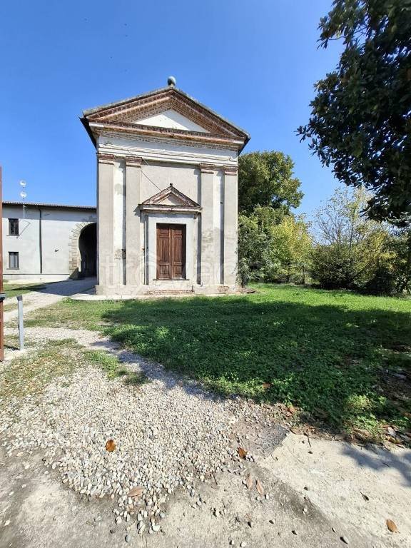 casa indipendente in vendita a Milano in zona Chiesa Rossa