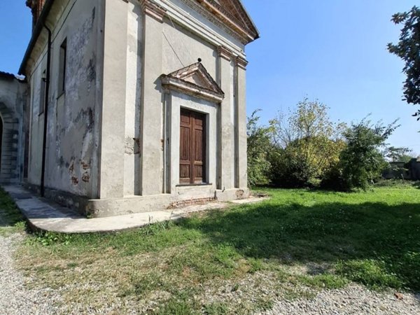 casa indipendente in vendita a Milano in zona Chiesa Rossa