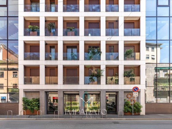 appartamento in vendita a Milano in zona Isola