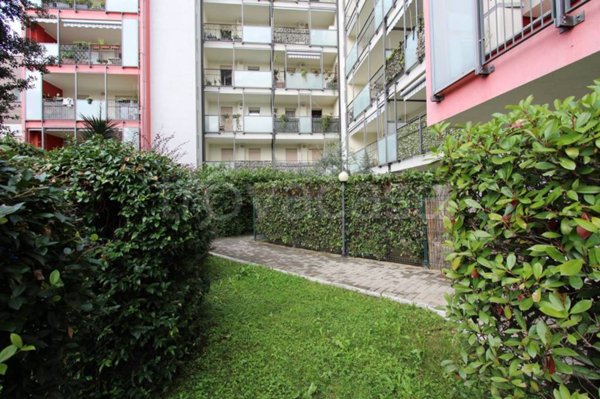 appartamento in vendita a Milano in zona Affori