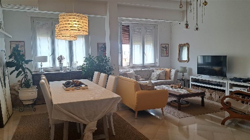 appartamento in vendita a Milano in zona Città Studi