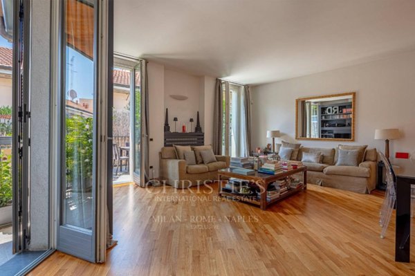 appartamento in vendita a Milano in zona Conchetta