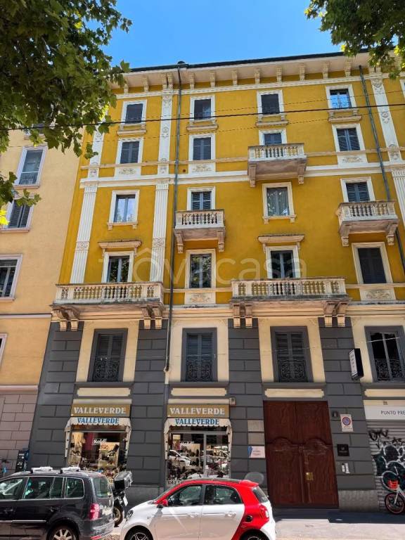 appartamento in vendita a Milano in zona Porta Romana