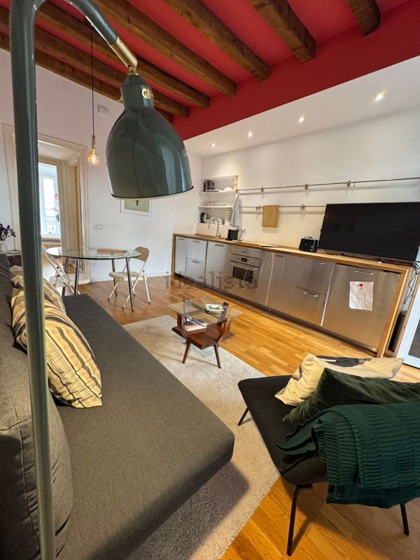 appartamento in vendita a Milano in zona Centro Direzionale