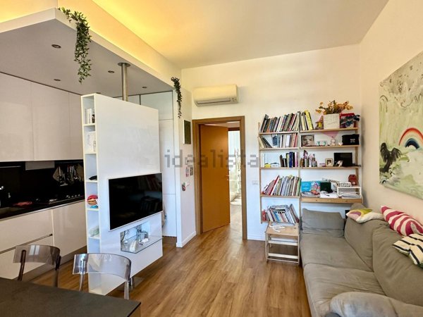 appartamento in vendita a Milano in zona Loreto