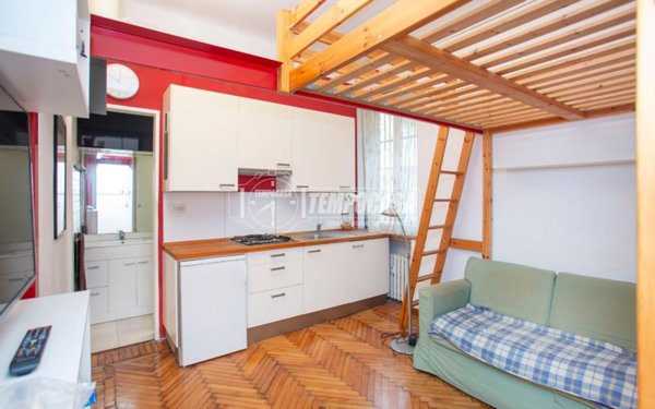 appartamento in vendita a Milano in zona Sempione