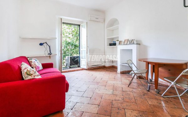 appartamento in vendita a Milano in zona Solari