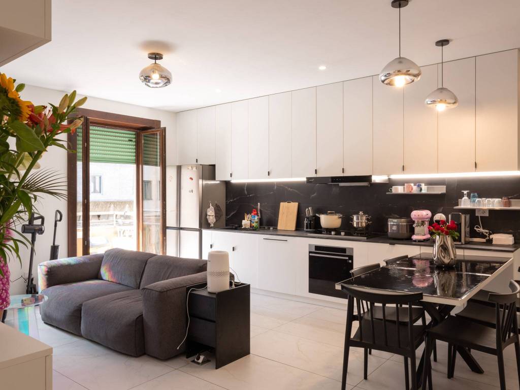 appartamento in vendita a Milano in zona Centro Direzionale