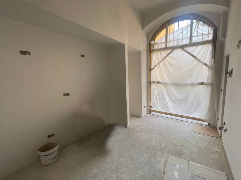 appartamento in vendita a Milano in zona Porta Genova