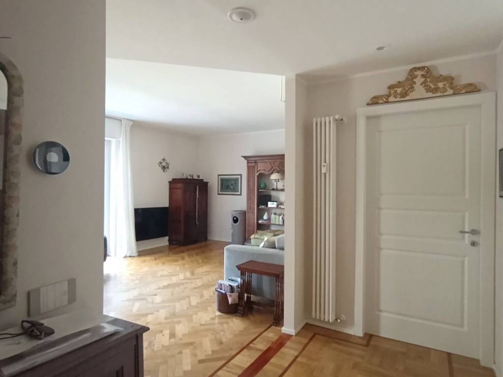 appartamento in vendita a Milano in zona Forlanini