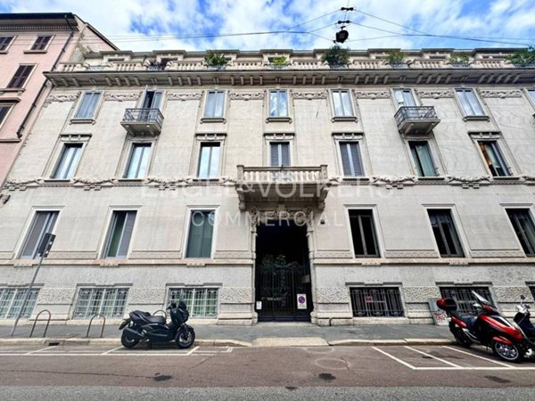ufficio in vendita a Milano in zona Centro Storico