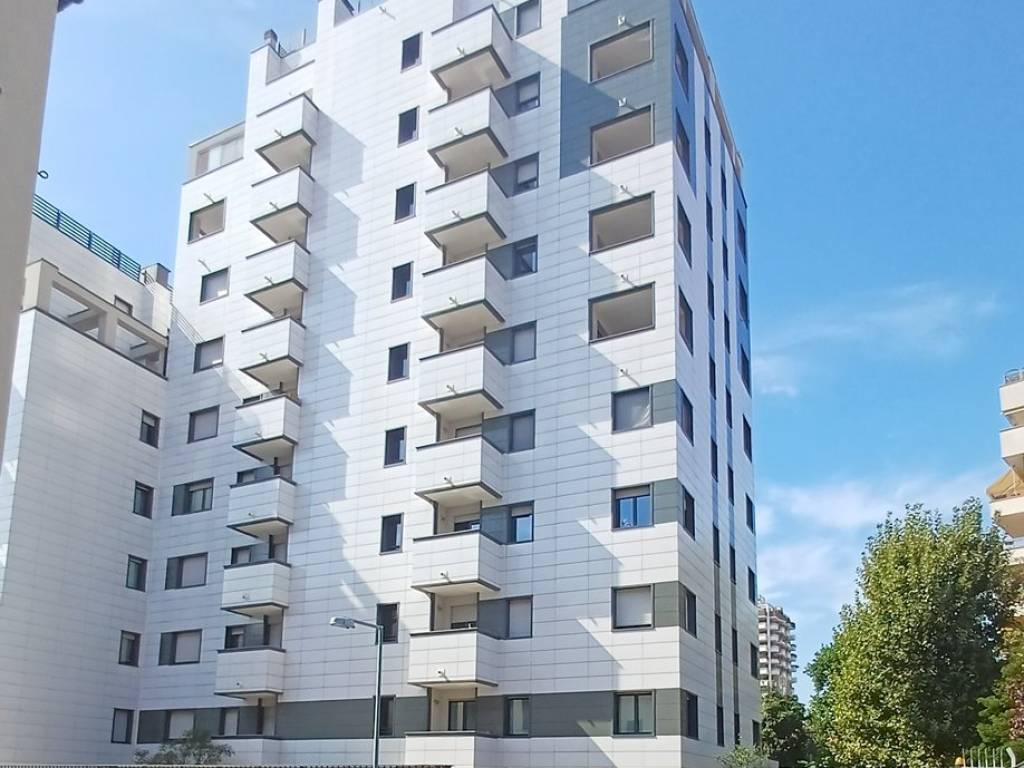 appartamento in vendita a Milano in zona Affori