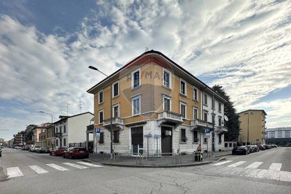 appartamento in vendita a Milano in zona Precotto