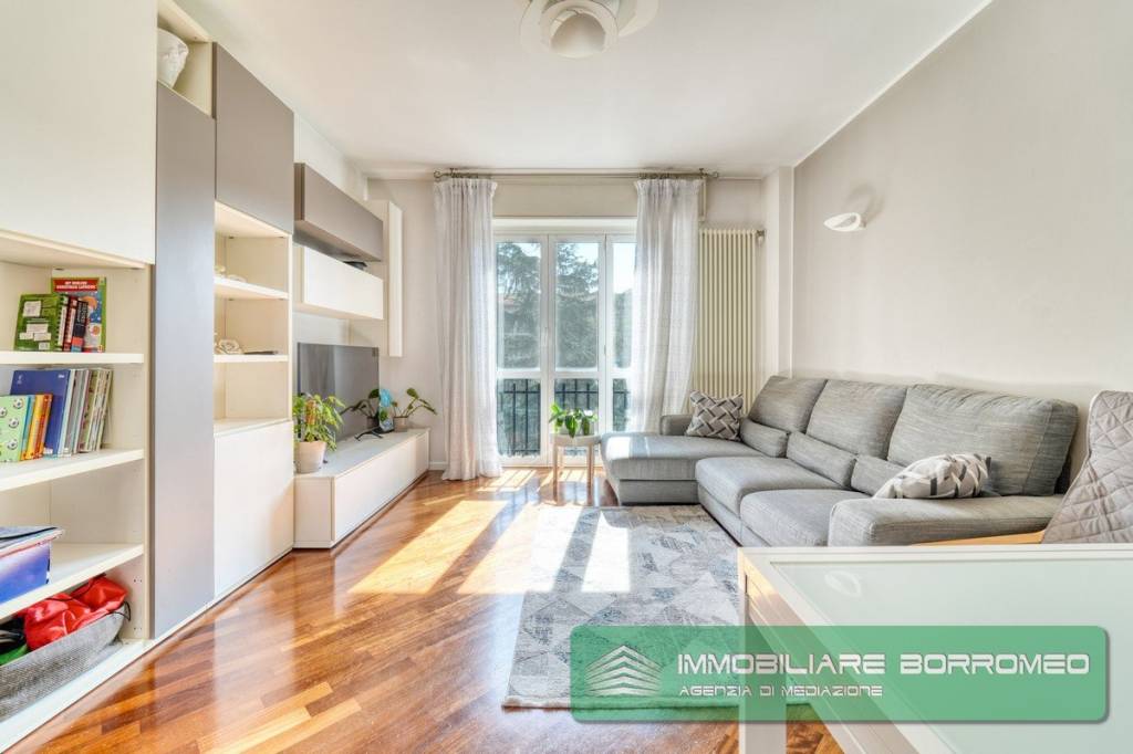 appartamento in vendita a Milano in zona Forlanini