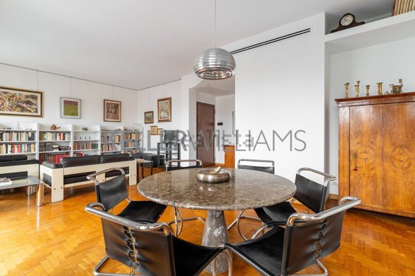 casa indipendente in vendita a Milano