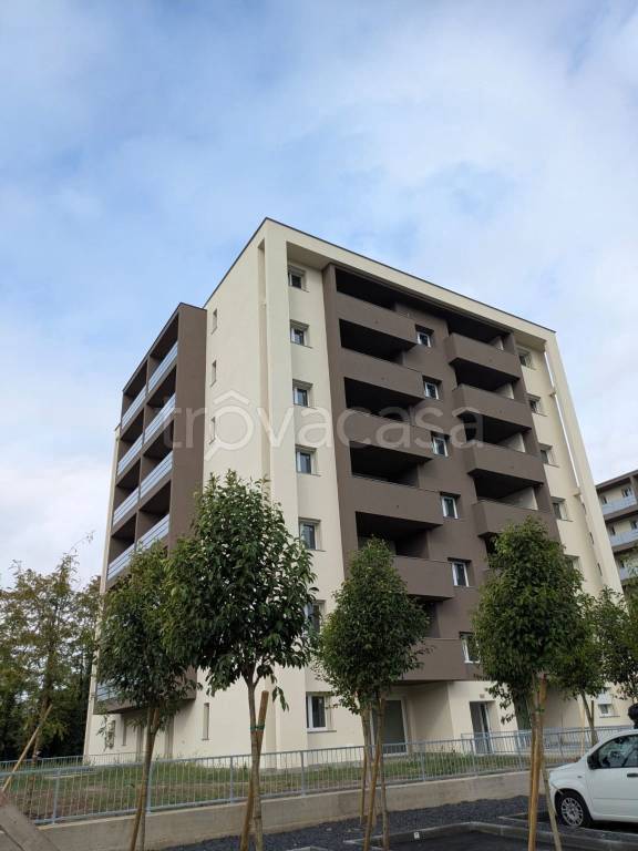 appartamento in vendita a Milano in zona Comasina