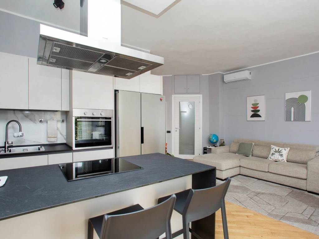 appartamento in vendita a Milano