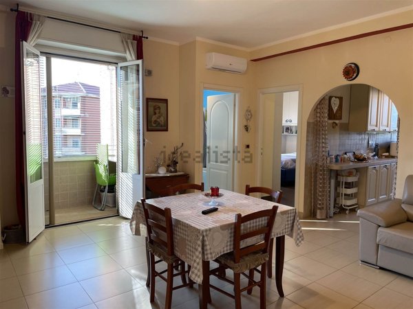 appartamento in vendita a Milano in zona Corvetto