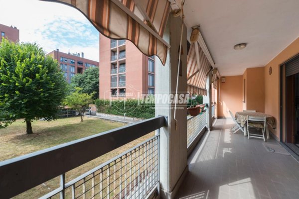 appartamento in vendita a Milano in zona Adriano