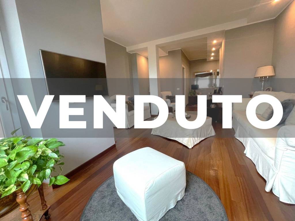 appartamento in vendita a Milano in zona Precotto