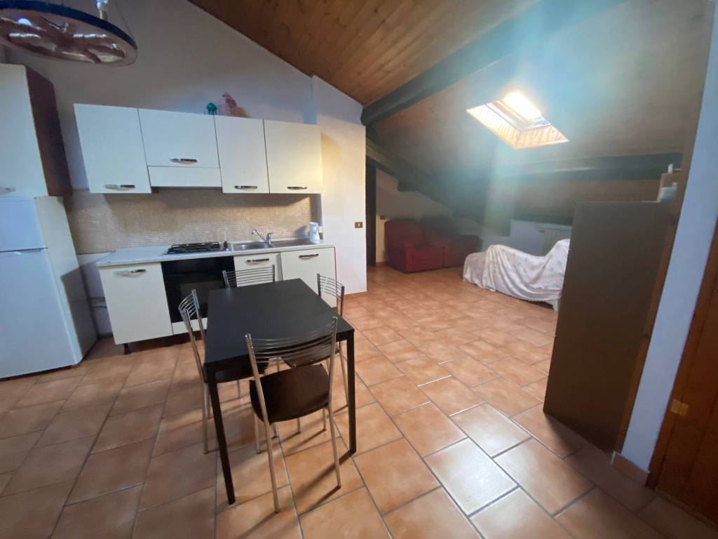 appartamento in vendita a Milano in zona Rogoredo