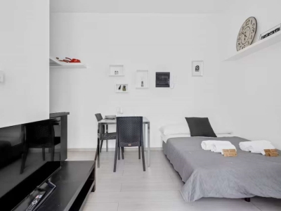 negozio in vendita a Milano in zona Porta Garibaldi