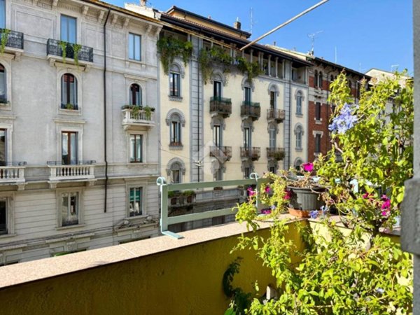 appartamento in vendita a Milano in zona Centro Direzionale