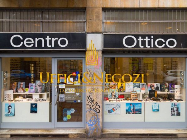 negozio in vendita a Milano in zona Città Studi