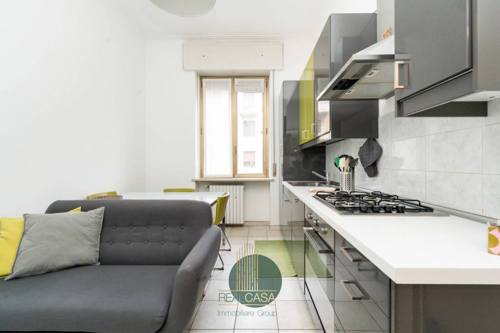appartamento in vendita a Milano in zona Città Studi