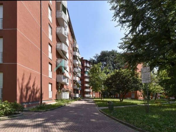 appartamento in vendita a Milano in zona Forlanini