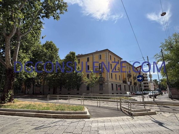 appartamento in vendita a Milano in zona Bocconi