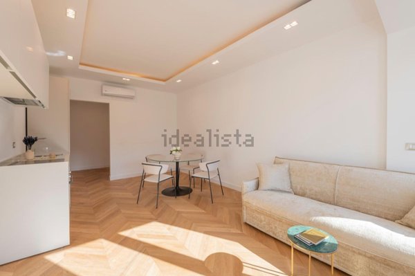 appartamento in vendita a Milano in zona Il Portello