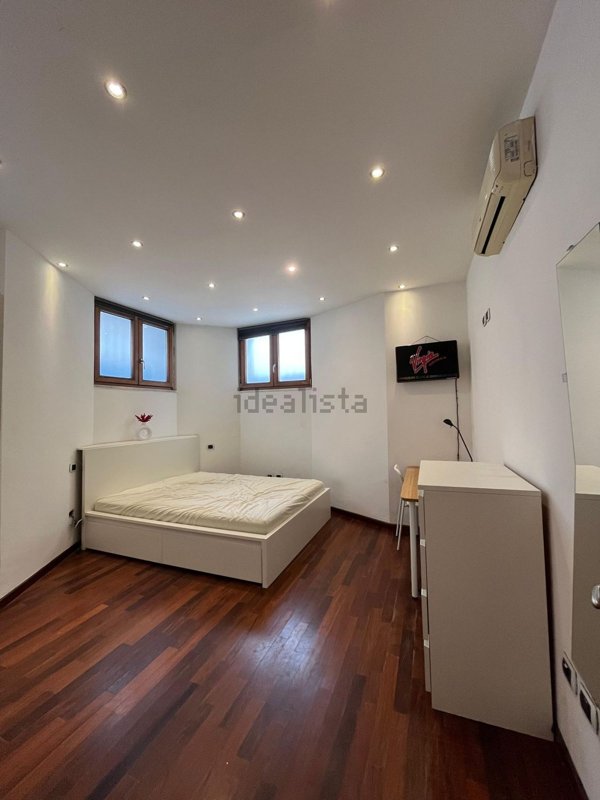 appartamento in vendita a Milano in zona Bovisa