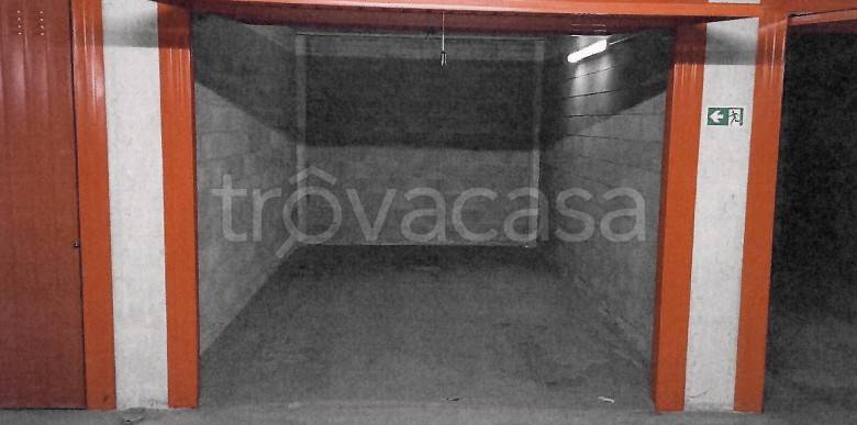 appartamento in vendita a Milano in zona Dergano