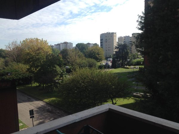 appartamento in vendita a Milano in zona Baggio