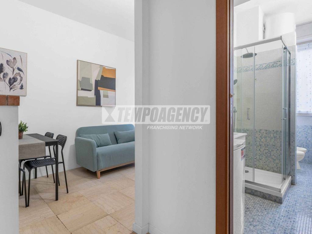 appartamento in vendita a Milano in zona Barona