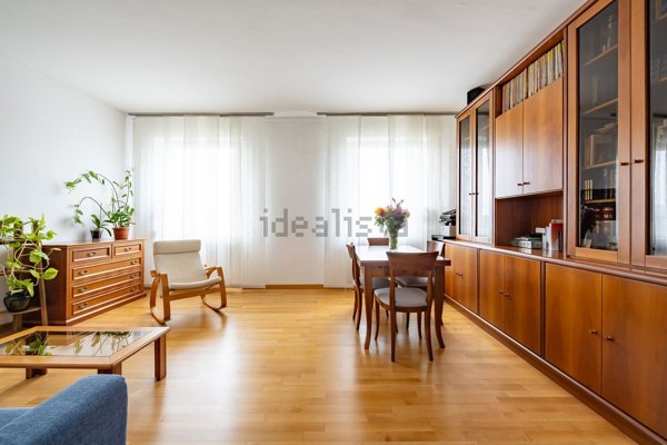 appartamento in vendita a Milano in zona Città Studi