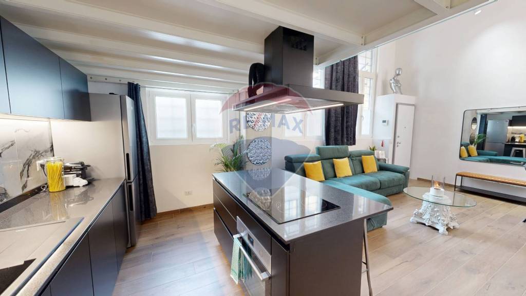 appartamento in vendita a Milano in zona Porta Venezia