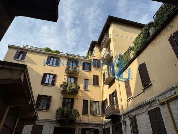 appartamento in vendita a Milano in zona Isola