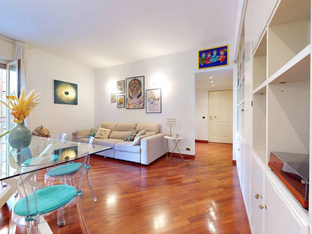 appartamento in vendita a Milano in zona Città Studi